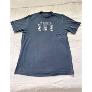 TravisMathew XL Graphic T-Shirt Navy Blue Short Sleeve Casual Golf Mens Peru